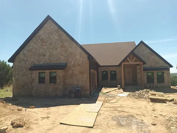 105 Harbour Town Drive, Graford, TX 76449