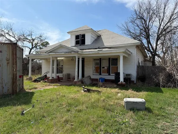 324 Vine Street,  Baird,  TX 79504