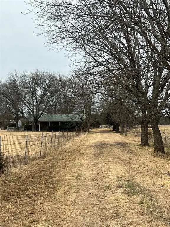 1655 E Fm 120, Denison, TX 75021