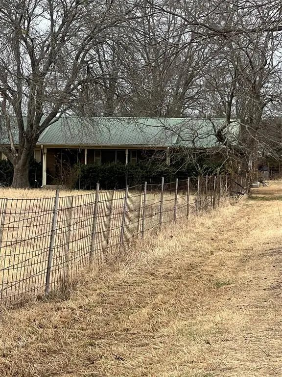 1655 E Fm 120, Denison, TX 75021