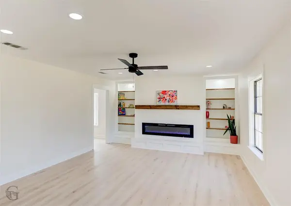 6343 President, Keithville, LA 71047