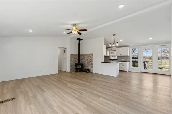 3217 E Fm 916, Cleburne, TX 76031