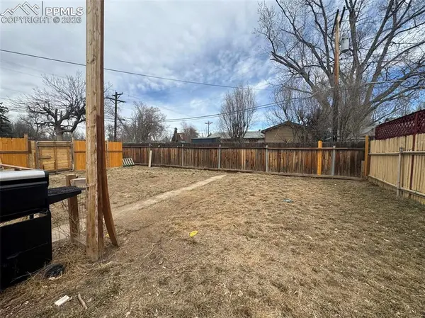 85 Goret DR, Colorado Springs, CO 80911