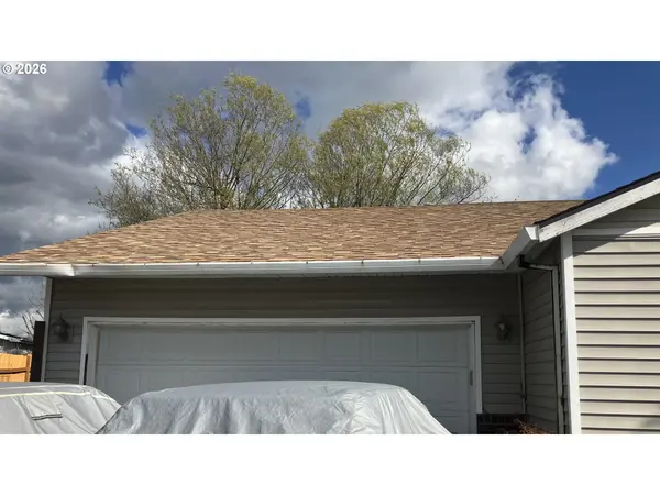 695 MARY DR, Molalla, OR 97038