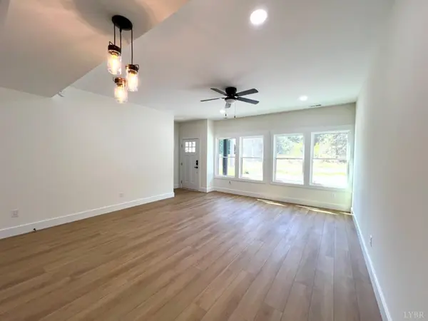 2618 Sunnymeade RD, Rustburg, VA 24588