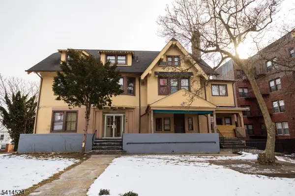 146 S Munn Ave, East Orange City, NJ 07018