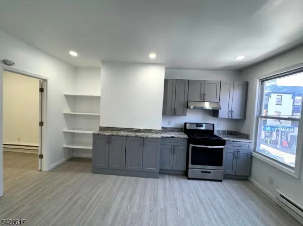 76-78 Market St #1, Paterson City, NJ 07505