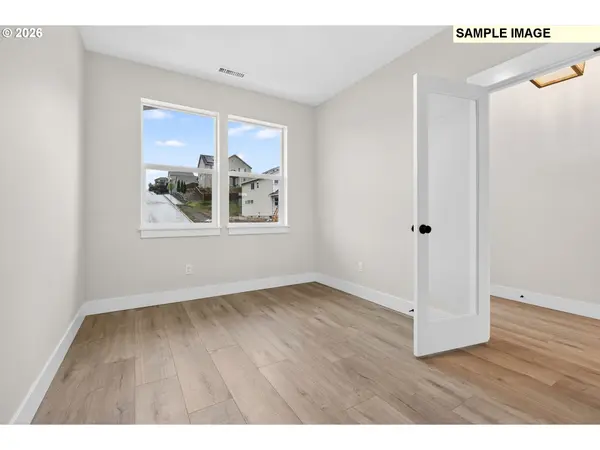 18970 SE CROOKED RIVER ST #52, Sandy, OR 97055