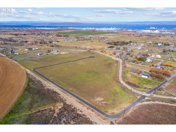 00000 TOMCAT LN #5, Boardman, OR 97818