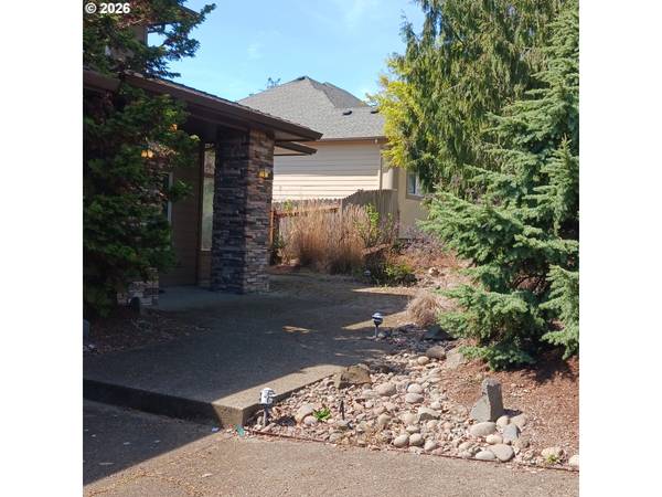 1674 OLYMPIA CT, Salem, OR 97304