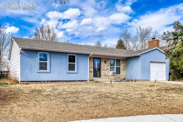 2530 W Prescott CIR, Colorado Springs, CO 80916