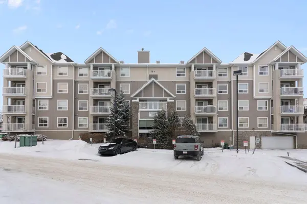 128 Centre AVE #301, Cochrane, AB T4C 1Z4