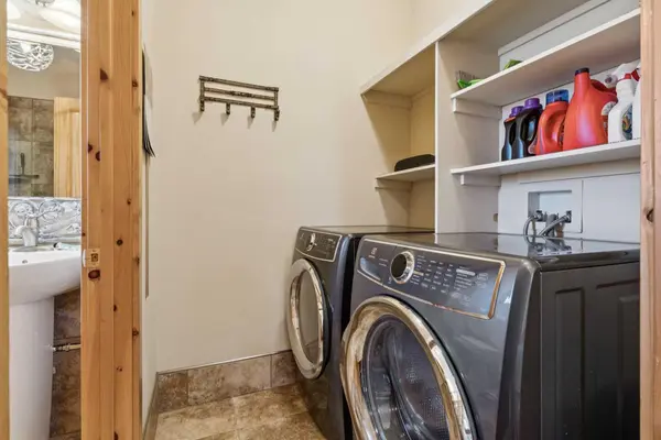 52 Cowboy TRL, Rural Foothills County, AB T0L1K0