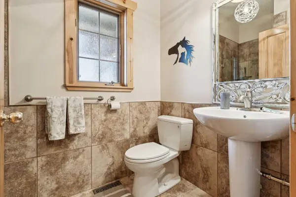 52 Cowboy TRL, Rural Foothills County, AB T0L1K0