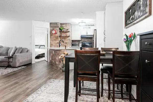 2518 Fish Creek BLVD SW #2108, Calgary, AB T2Y 4T6