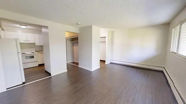 5117 44 ST #106, High Prairie, AB T0G1E0