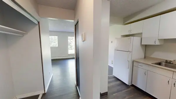 5117 44 ST #106, High Prairie, AB T0G1E0