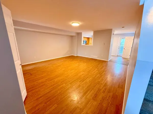 2827 12 AVE, Wainwright, AB T9W 0A9