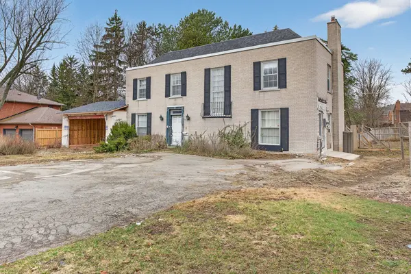 37 Wilket RD, Toronto C12, ON M2L 1N9