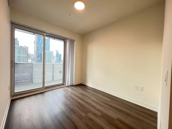 138 Downes ST #2111, Toronto C01, ON M5E 0E4