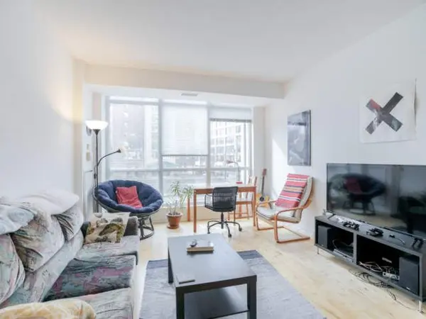 21 Grand Magazine ST #220, Toronto C01, ON M5V 1B5