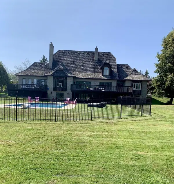 21 Buggey LN, Ajax, ON L1Z 1X4