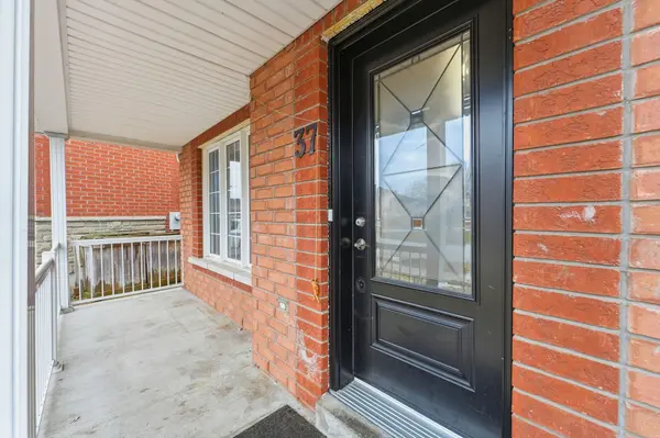 37 Rivendell TRL, Toronto E11, ON M1X 2C2