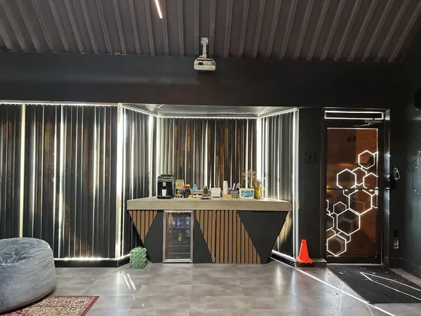 95 West Beaver Creek RD #14, Richmond Hill, ON L4B 1H2