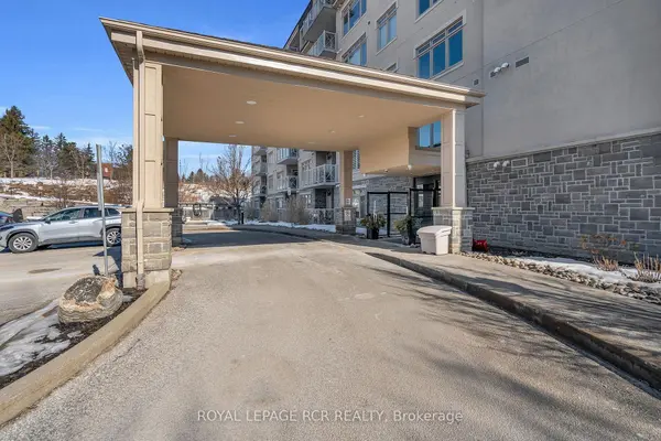 149 Church ST #416, King, ON L0G 1T0