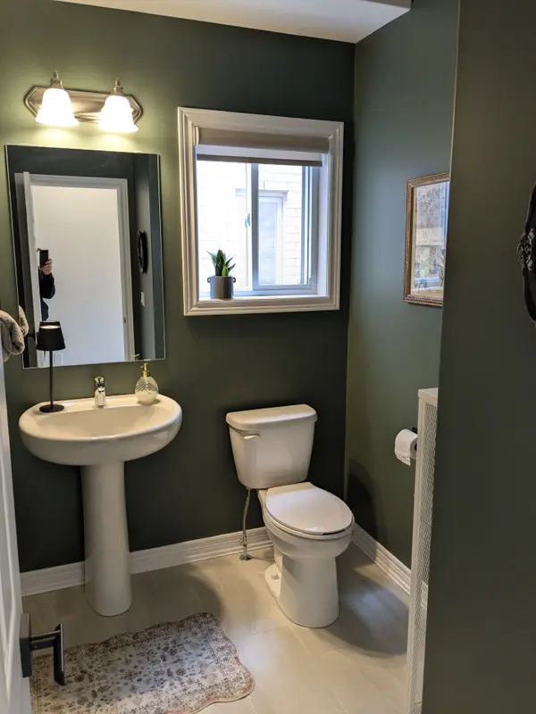 11 Shipley AVE, Collingwood, ON L9Y 5M6