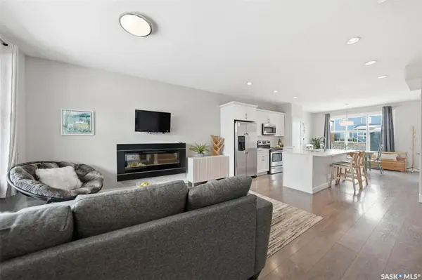 668 Meadows BOULEVARD, Saskatoon, SK S7V 0M5