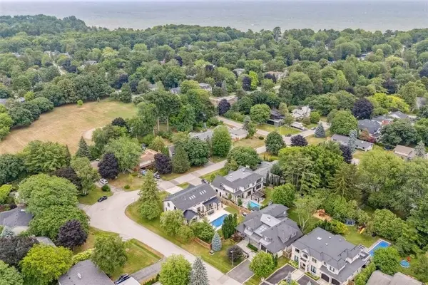 234 Walby DR, Oakville, ON L6L 4E5