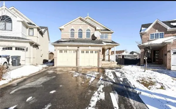 24 Hayloft CT #Upper, Brampton, ON L6X 4R7
