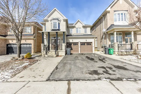 428 Father Tobin RD, Brampton, ON L6R 0S2