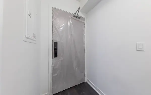 3200 Dakota Common N/A #B613, Burlington, ON L7M 2A9