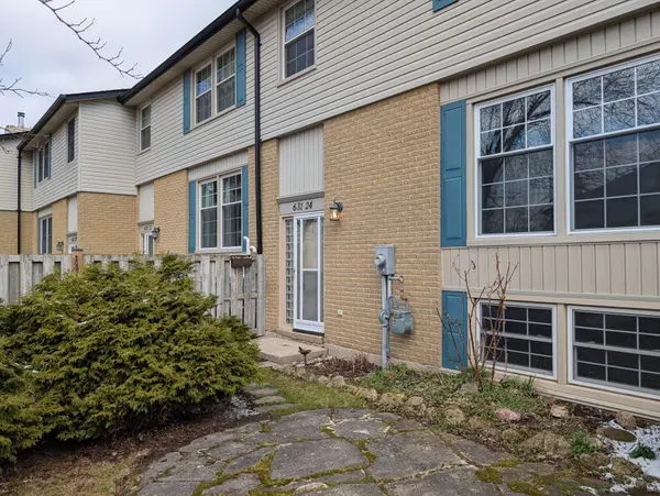 631 Cranbrook RD #24, London South, ON N6K 2Y4