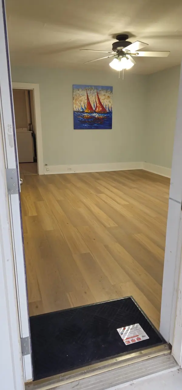 92 Mill ST W, Greater Napanee, ON K7R 1X9