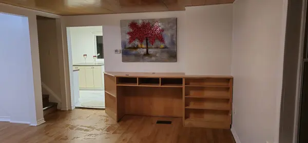 90 Mill ST W, Greater Napanee, ON K7R 1X9