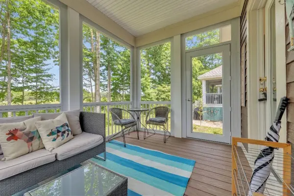 6 Farm View LN #143, Prince Edward County, ON K0K 1P0