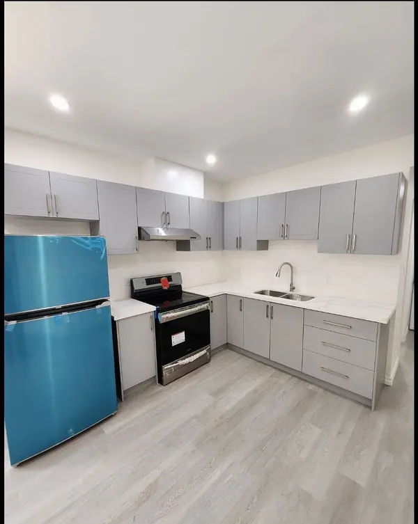 456 Twin Leaf ST #Bsmt, Waterloo, ON N2V 0B7