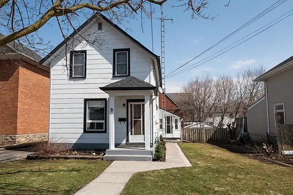 77 Cedar ST, Belleville, ON K8P 3M2
