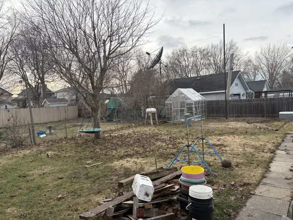 225-225A 8TH ST W, Cornwall, ON K6J 2Z7