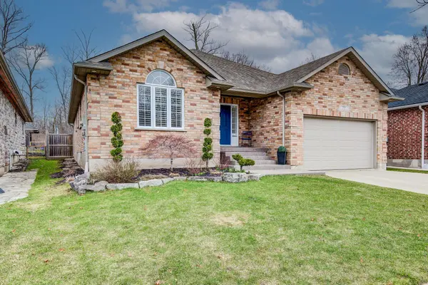 77 Laschinger BLVD, Wilmot, ON N3A 2G7