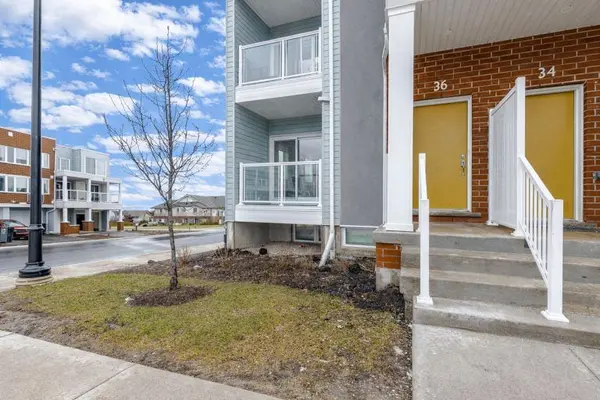 36 Vitality DR, Kitchener, ON N2R 0R7