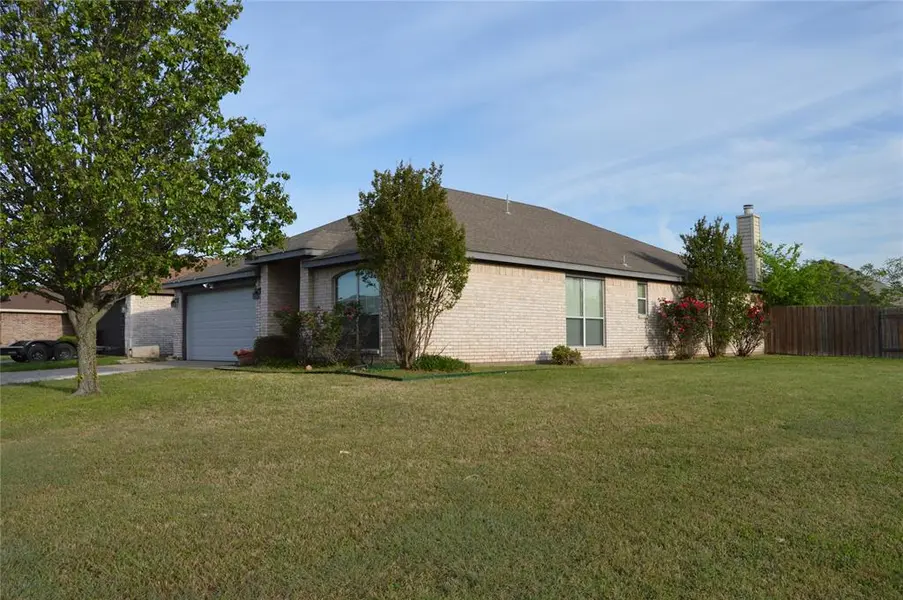 100 Lipan Street, Greenville, TX 75402