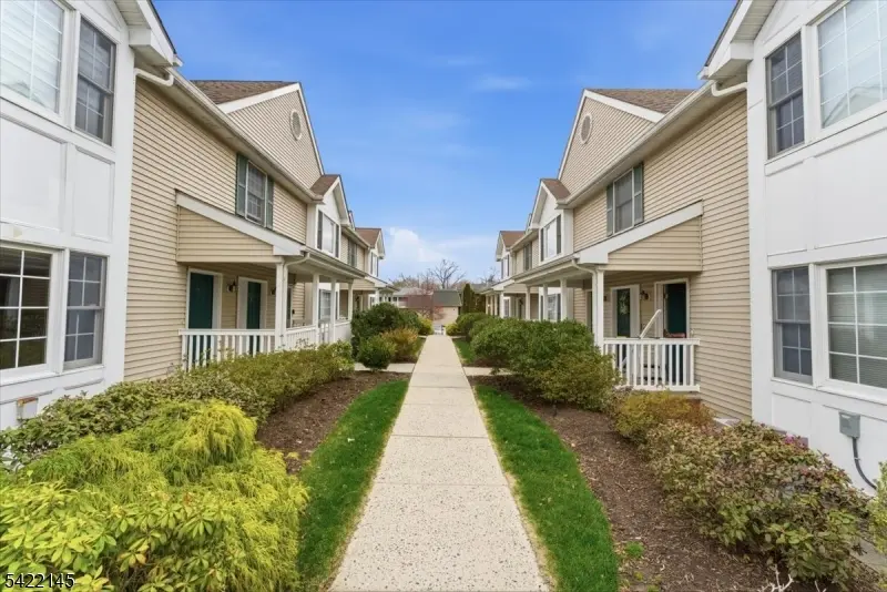 179 Roseland Ave #7, Caldwell Boro Twp., NJ 07006