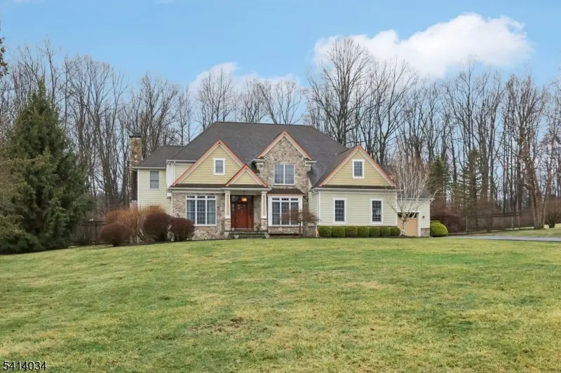 12 Cowie Rd, Chester Twp., NJ 07930