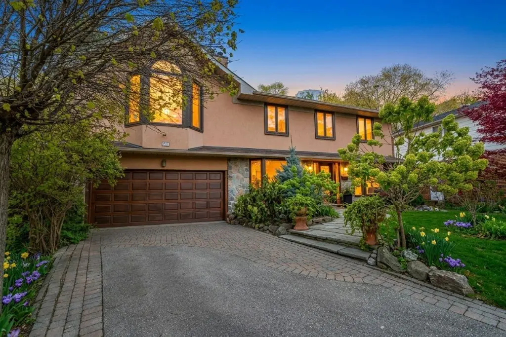 50 Skyview CRES, Toronto C15, ON M2J 1B8