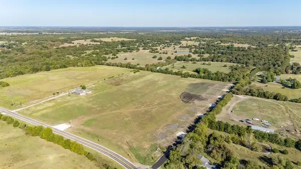 Lot 8 CR 1025, Wolfe City, TX 75496
