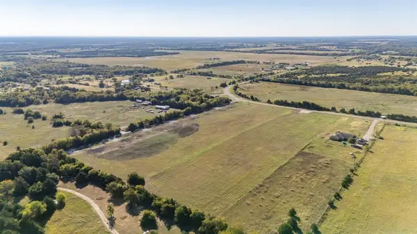 Lot 8 CR 1025, Wolfe City, TX 75496